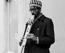 Shabaka Hutchings… Ne veut pas vivre une double vie !