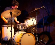 Suspended, hommage ou contre-pied à la musique de «Bitches Brew» ? Les deux !