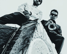 Aquiles Navarro & Tcheser Holmes : Heritage of the Invisible II