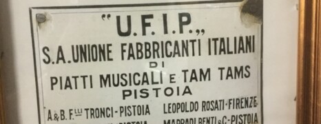 U.F.I.P. : cymbales, gongs, tams (1)