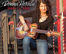 Donna Herula : Bang at the Door