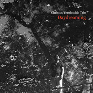 Christos Yerolatsitis Trio : Daydreaming